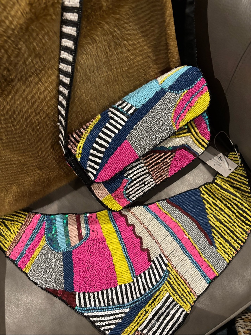 Bundle Sassy Jones Necklace and Beaded Multicolor Bag - Vibrant Pattern (New)